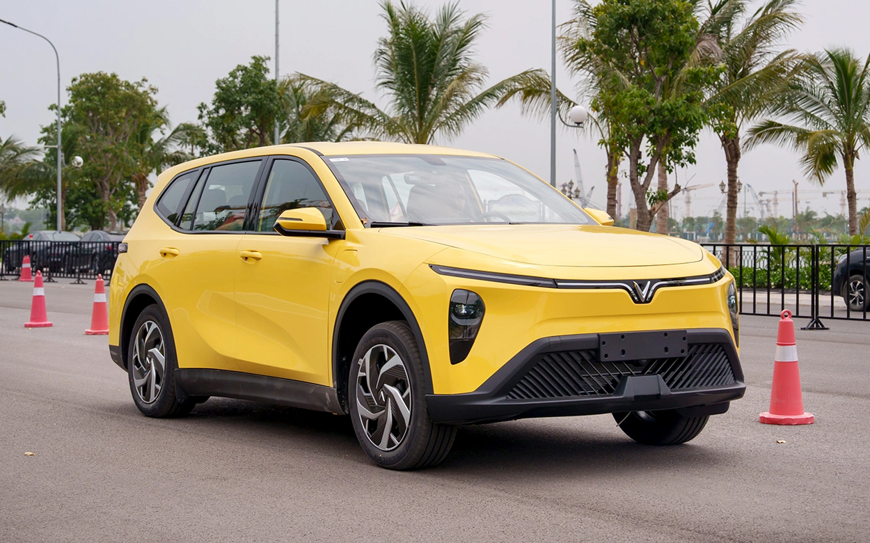 mua trả góp limo green