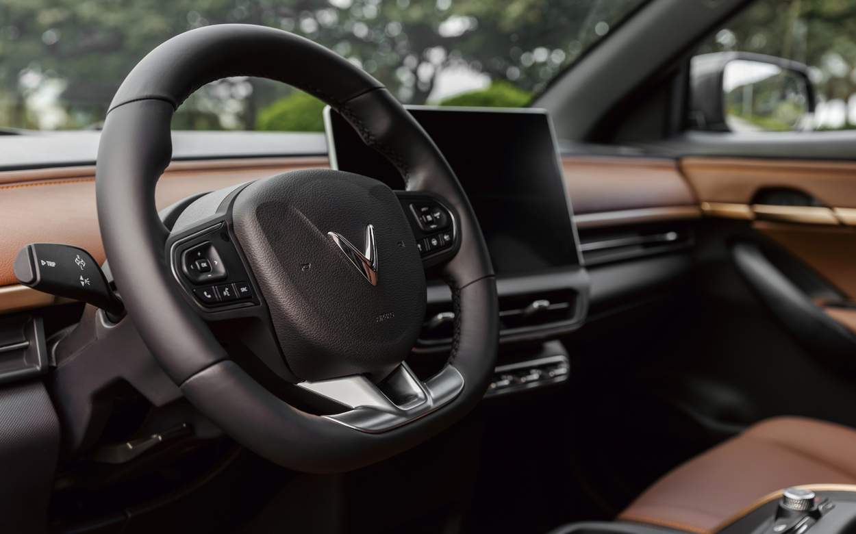 giá lăn bánh vinfast vf6