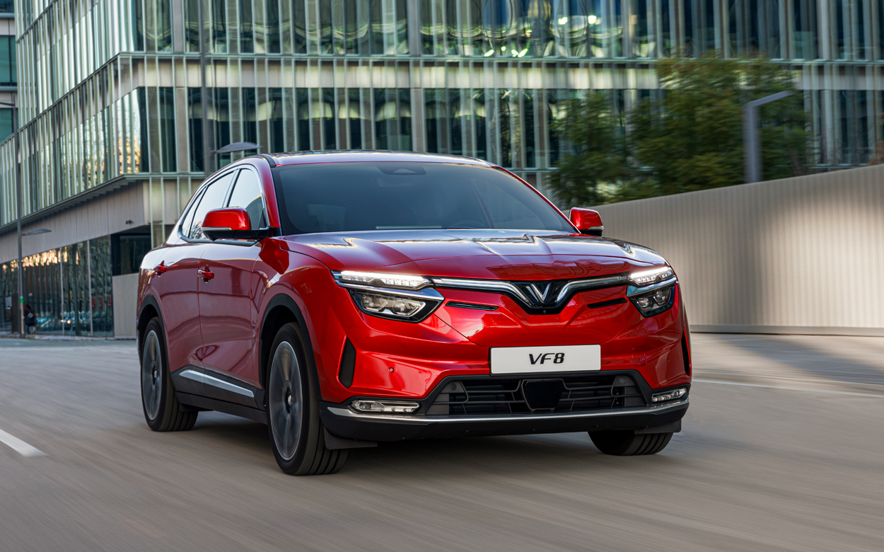 vinfast vf8 giá rẻ