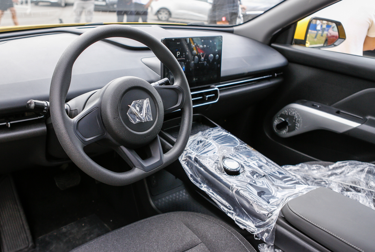 vinfast limo green trả góp giá rẻ