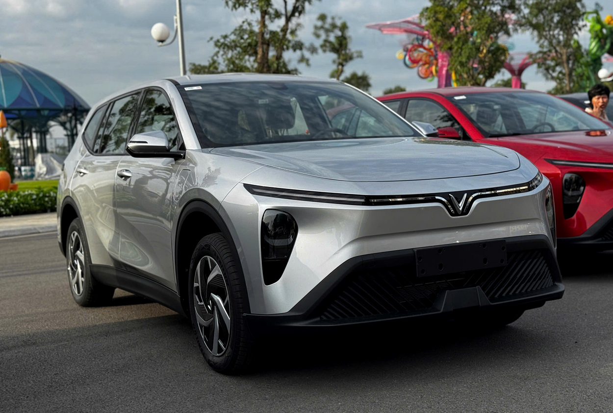 vinfast limo green rẻ nhất hà nội