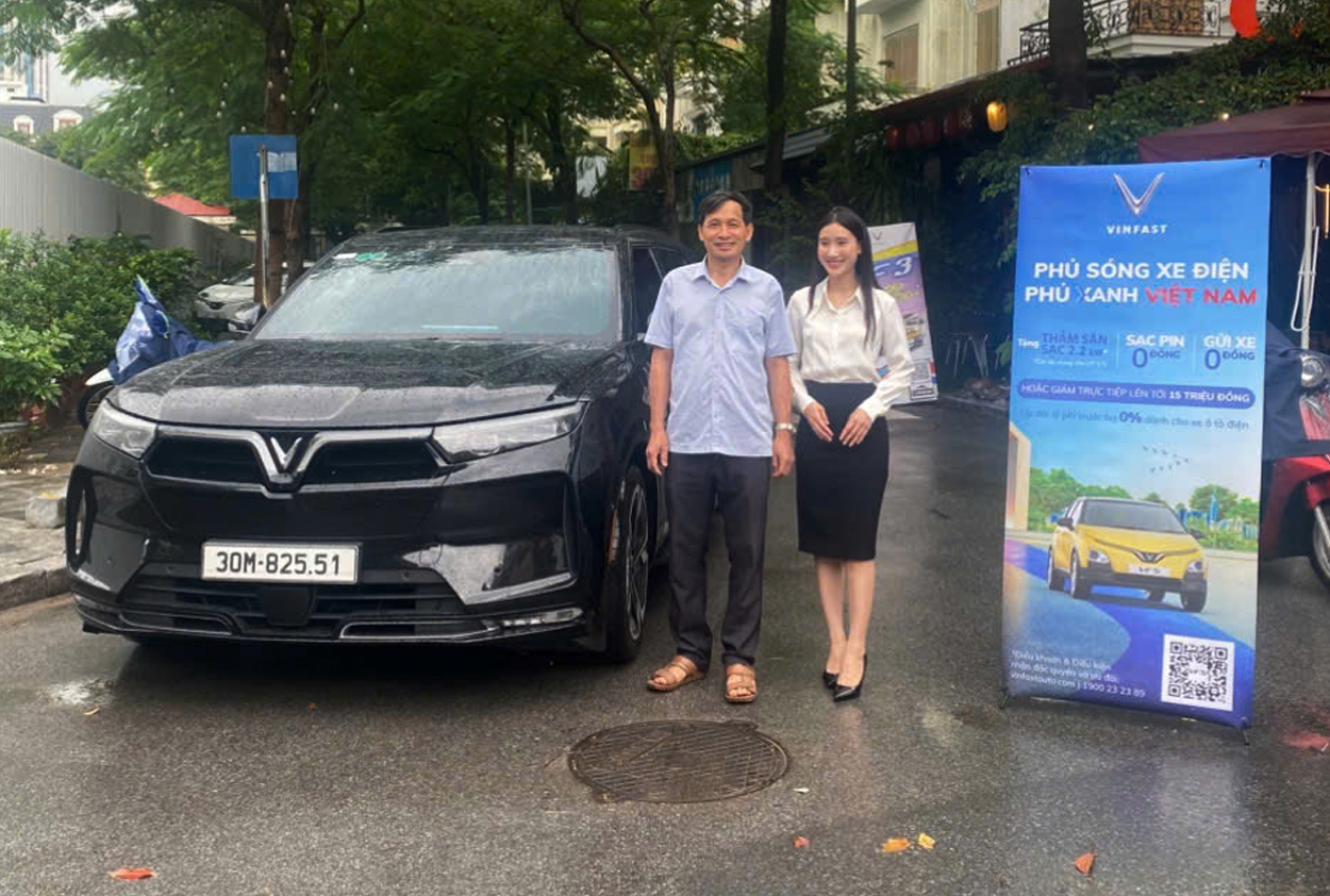 Lái Thử Ô Tô Điện Vinfast