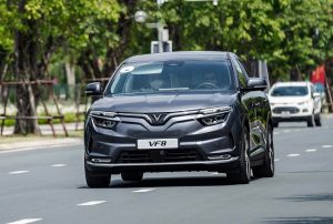 vinfast vf8 giá rẻ