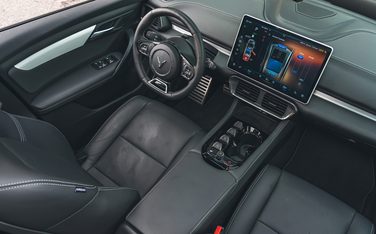 vinfast vf8 giá rẻ hà nội